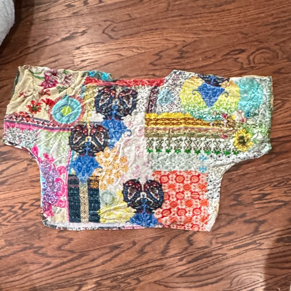 Johnny Was Multicolor Patchwork Short Dolman Crop Top - Picture 4 of 4